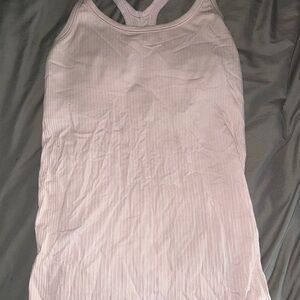 Lululemon Ebb to Street size 4 baby pink